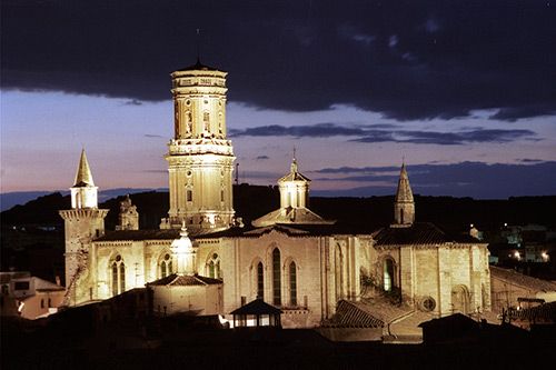 Catedral de Santa María (s. XII), joya artística de Tudela. Oficina de Turismo de Tudela.